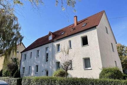 Sehr schöne, helle, renovierte 3-Raum-Wohnung mit Gartennutzung - Elsteraue Tröglitz
