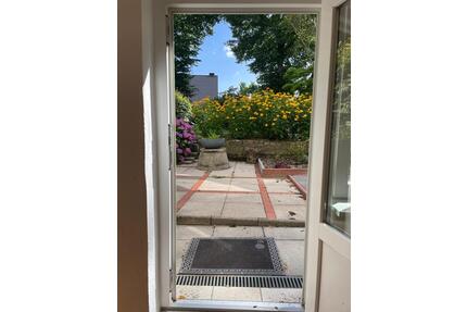 Sonnige 2,5 Soutterrain-Whg. in bevorzugter Lage, Innenstadtnähe - Itzehoe