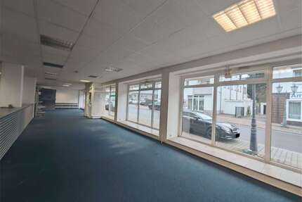 Einzelhandel in Homburg 3.200,00 € 500 m²