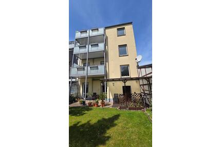 Attraktives Mehrfamilienhaus mit 4 Wohnungen in Bochum-Weitmar