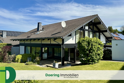 Lichtdurchflutetes modernes Einfamilienhaus mit Einliegerwohnung! - Königswinter / Thomasberg