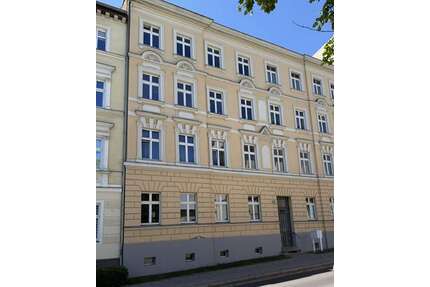 Haus zum Kaufen in Frankfurt (Oder) 939.000,00 € 627.39 m²