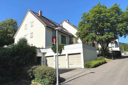 Gemütliche 2-Zimmer-Wohnung mit Terrasse, Hobbyraum & Blick ins Grüne - Stuttgart Hedelfingen