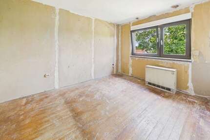 Haus zum Kaufen in Schefflenz Oberschefflenz 164.000,00 € 110.62 m² - Schefflenz / Oberschefflenz