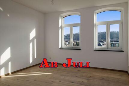 Energetisch sanierte Dreiraumwohnung mit Balkon - Greiz