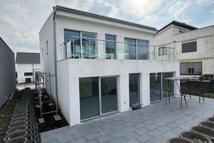 Haus zum Kaufen in Neudenau 649.000,00 € 279.5 m²