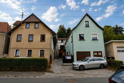 Haus zum Kaufen in Pößneck Schlettwein 152.000,00 € 180 m² - Pößneck / Schlettwein