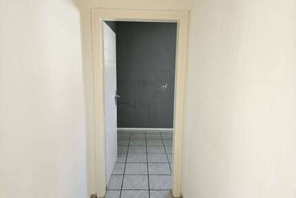 Wohnung zum Mieten in Wuppertal 616,00 € 77 m²