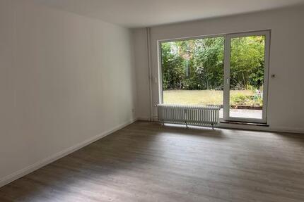 3-Zimmer-Wohnung mit Terrasse in Rahlstedt - frisch renoviert - Hamburg Wandsbek