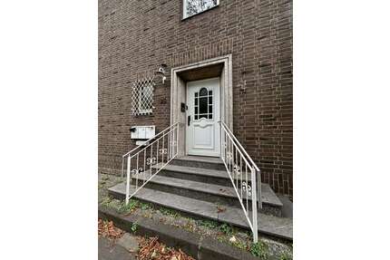 Haus zum Kaufen in Neuss 749.000,00 € 299 m²