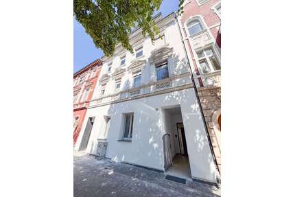 Wohnung zum Mieten in Düsseldorf 1.950,00 € 137.52 m²