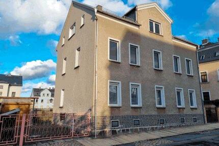 Zwei- bis Dreifamilienhaus Crimmitschau nahe Zentrum
