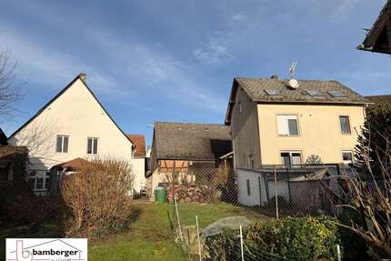 Haus zum Kaufen in Schöffengrund-Laufdorf 235.000,00 € 140 m²