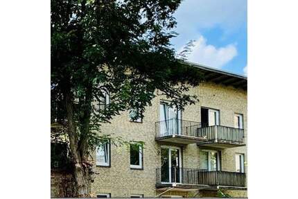 Moderne 2 Zimmer Whg. im Dachgeschoss - Hamburg Stellingen