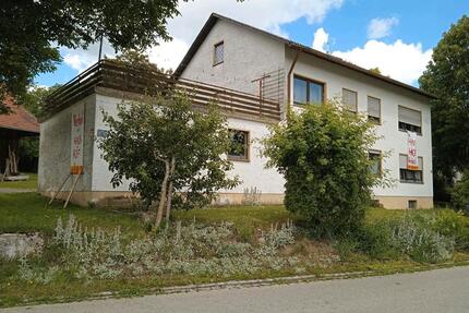 3-Generationen- Haus mit Hofstelle - Parsberg