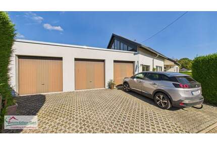 GRENZE LUXEMBURG: 4 GARAGEN GEPFLEGTES WOHNHAUS MIT 2 WOHNUNGEN SOFORT VERFÜGBAR! - Mettlach / Orscholz