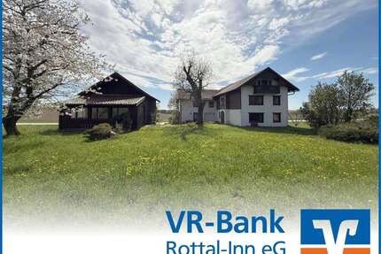 Haus zum Kaufen in Simbach am Inn Kirchberg 320.000,00 € 215 m² - Simbach am Inn / Kirchberg