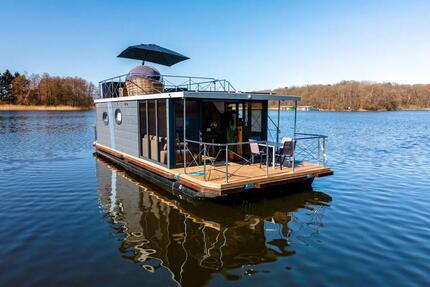 Hausboot mieten auf der Müritz - 300,00&nbsp;EUR Kaltmiete, in Eldetal (PLZ: 17209)