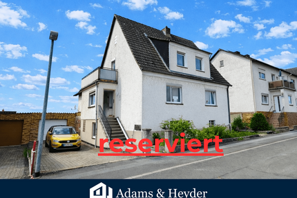 Haus zum Kaufen in Edermünde 320.000,00 € 205 m²