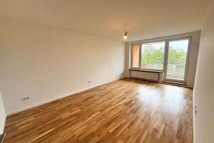 Wohnung zum Mieten in München 1.407,23 € 76.73 m²