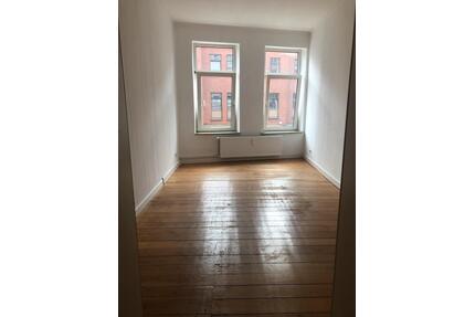 Helle & Zentrale 3-Zimmer Wohnung in Kiel- Nähe Hauptbahnhof