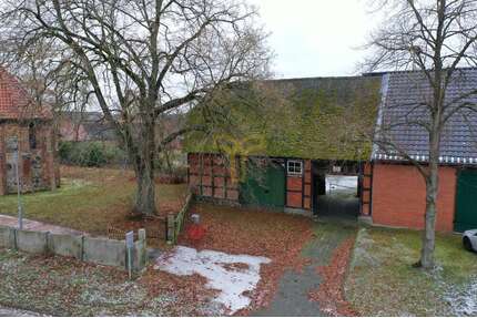 Haus zum Kaufen in Wittingen Eutzen 209.000,00 € 280 m² - Wittingen / Eutzen