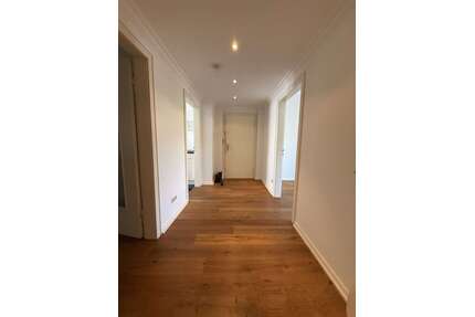 Wohnung zum Mieten in Düsseldorf 1.300,00 € 70 m²