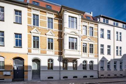 4-Zimmer-Wohnung - in historischem, umfassend sanierten Altbau zu vermieten!! - Dessau-Roßlau Innenstadt