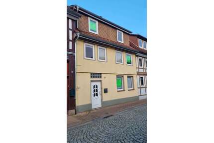 Haus zum Kaufen in Bad Salzdetfurth 148.000,00 € 130 m²