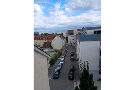 Provisionsfreie 4 Zimmerwohnung 75qm in Neu-ulm City