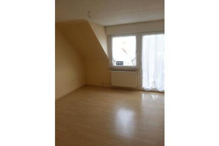 WG-Zimmer mit großem Balkon in ruhiger Lage in Au am Rhein