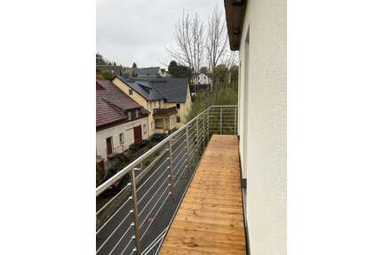 Haus zum Mieten in Dorfhain 1.950,00 € 155 m²