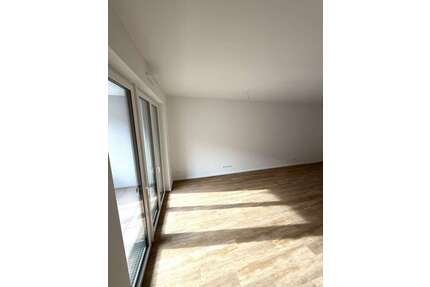 Wohnung zum Mieten in Hannover 1.987,26 € 120.44 m²