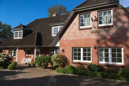 Ein- bis Zweifamilienwohnhaus und Einliegerwohnung - Welle