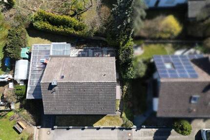 F&D | Freistehendes Einfamilienhaus mit Garage und Wintergarten in ruhiger Wohnlage von Nendingen - Tuttlingen