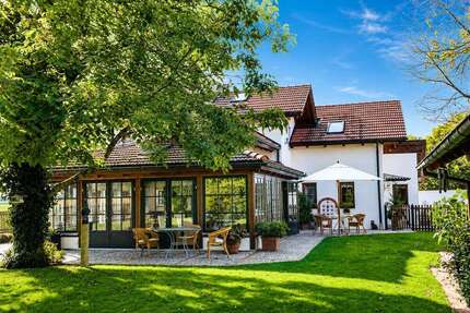 Haus zum Kaufen in Mariaposching 1.590.000,00 € 370 m²