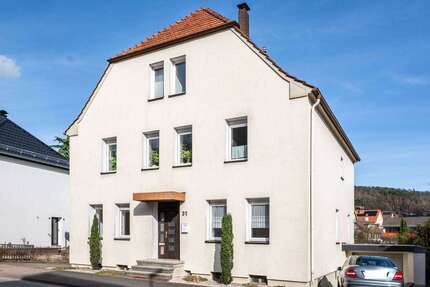 Haus zum Kaufen in Oerlinghausen 349.900,00 € 241.42 m²