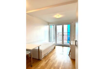 Studentenwohnung in Zentraler Lage mit großem Balkon und Ausblick - Nürnberg Gleißhammer