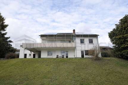 Haus zum Kaufen in Waldems 779.000,00 € 291 m²