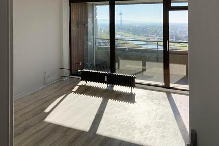 Mitten in Mannheim: 3-Zimmer-Wohnung mit tollem Ausblick