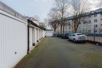 Garagenhof in gefragter Lage mit Potential - Köln Höhenberg