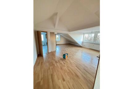 Schöne 75qm Wohnung Gartennutzung Parkplatz zu vermieten - Bexbach