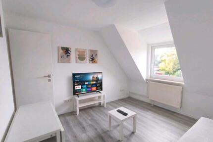 WG 2 Zimmer Wohnung möbliert DG Stadtnähe Wolfsburg City sofort