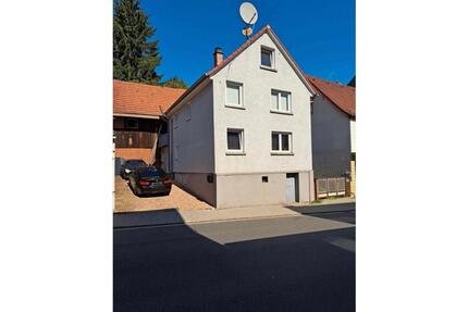 Einfamilienhaus in Beerfelden - 125.000,00&nbsp;EUR Kaufpreis, ca.&nbsp; 106,00&nbsp;m&sup2; in Oberzent (PLZ: 64760)
