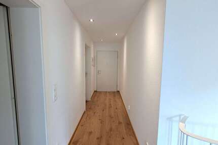 Wohnung zum Kaufen in Wartenberg 333.000,00 € 100.18 m²