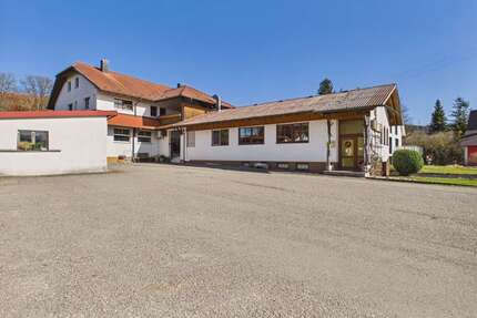 Haus zum Kaufen in Dietingen Böhringen 999.000,00 € 250 m² - Dietingen / Böhringen