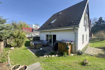 Haus zum Mieten in Wismar 1.270,00 € 121 m²