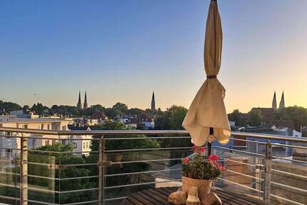 Wohnung zum Kaufen in Lübeck 1.050.000,00 € 148 m²
