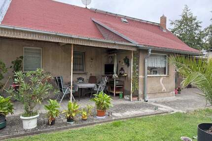 Wohnhaus und Gästehaus - ideal auch im Alter - provisionsfrei - Letschin