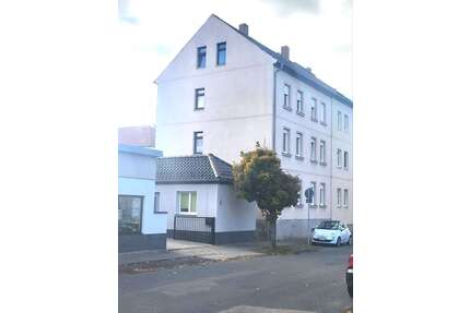 Haus zum Kaufen in Lucka 133.000,00 € 195 m²